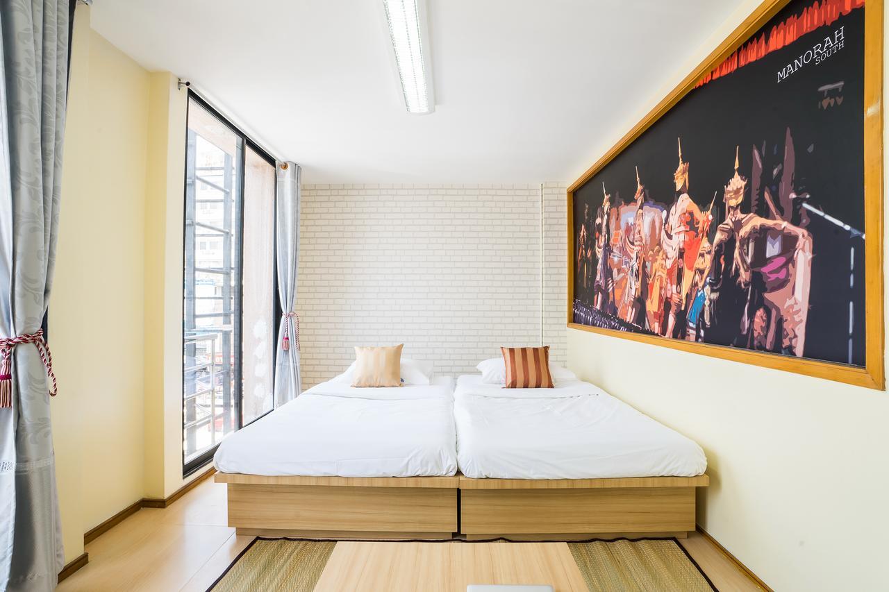 Hostel At Thonglor Банкок Екстериор снимка